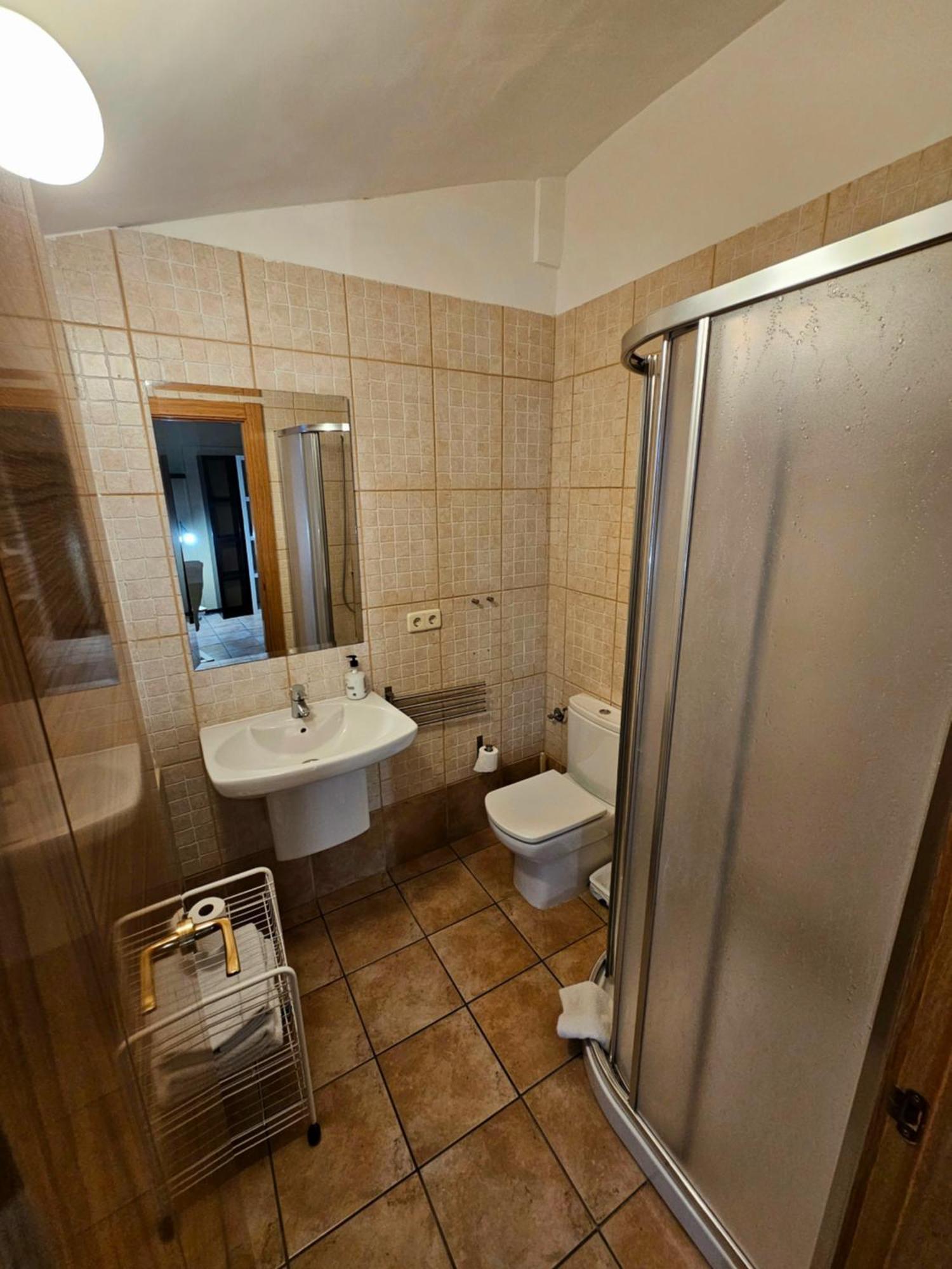 Hostal Jp Y Estudios Sangüesa Exteriör bild